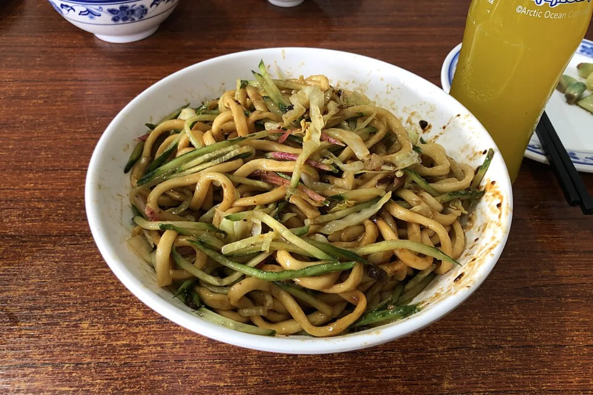 Zhajiang Noodles - Zha jiang mian